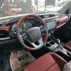 تويوتا هايلوكس